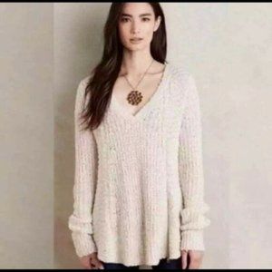 Moth cream v-neck sweater with zipper detail